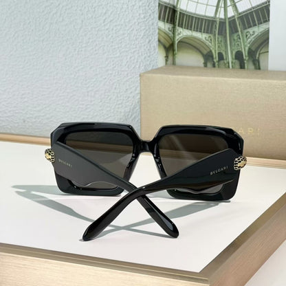 Square-framed Snake-patterned Black-rimmed Sunglasses