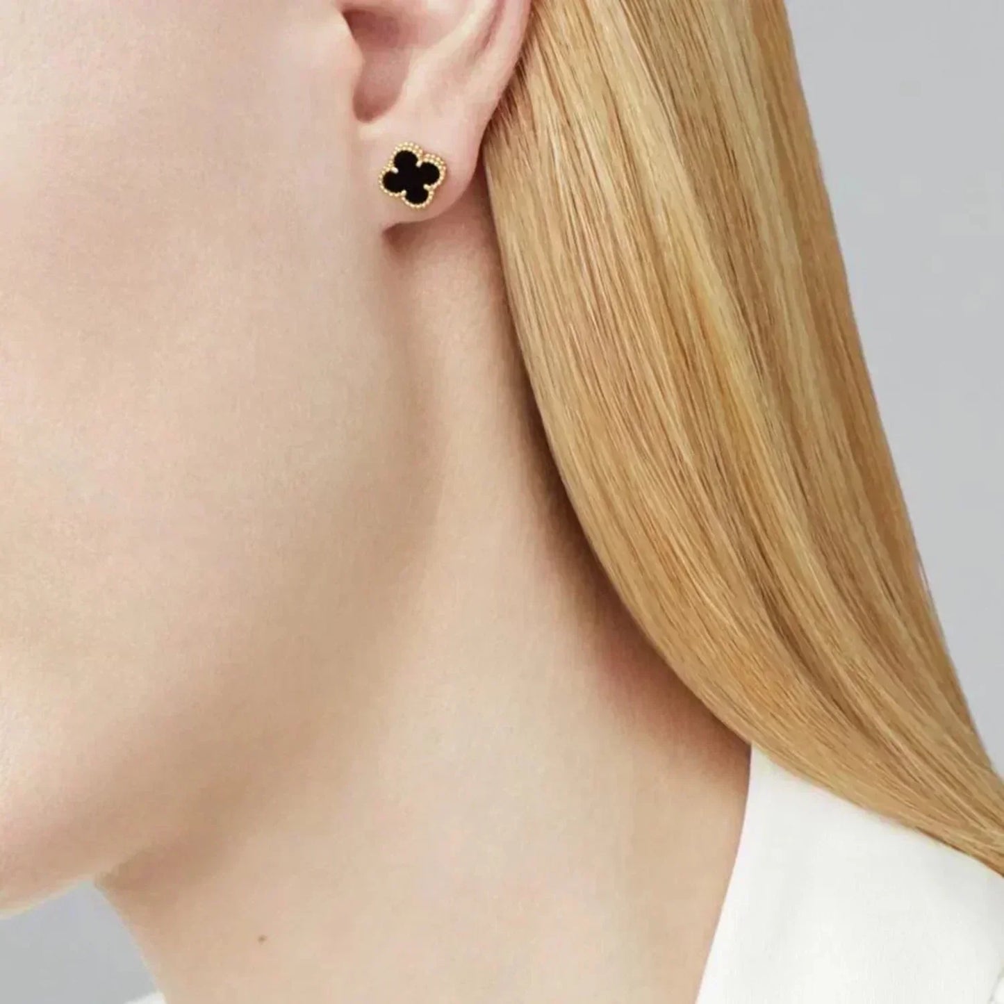 [basloveJW]CLOVER MINI 9,5MM SCHWARZE MOP-OHRRINGE
