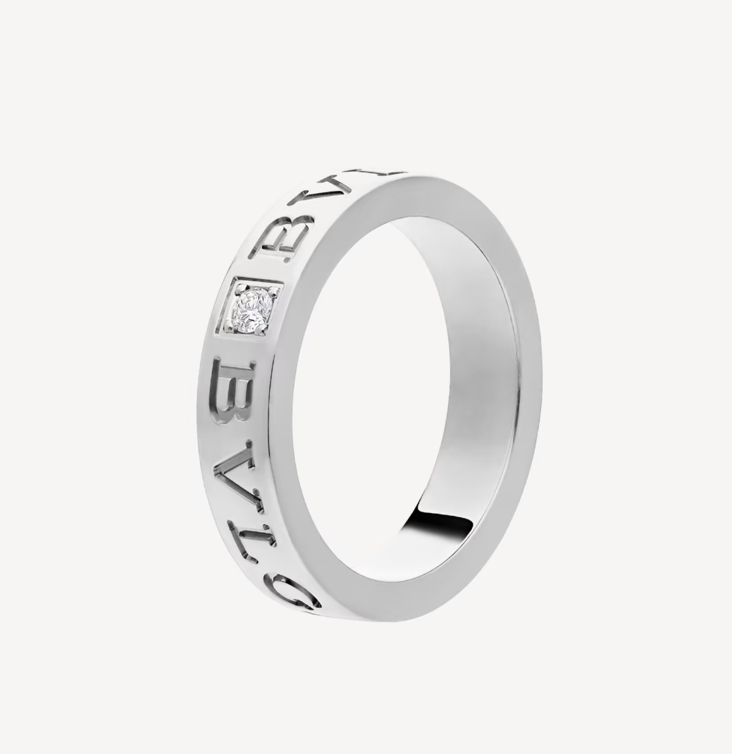 [AURORA]ZERO 1 ESSENTIAL ダイヤモンドリング付き