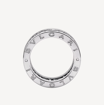 [AURORA]ZERO1 スパイラルリングにダイヤモンドを敷き詰めた