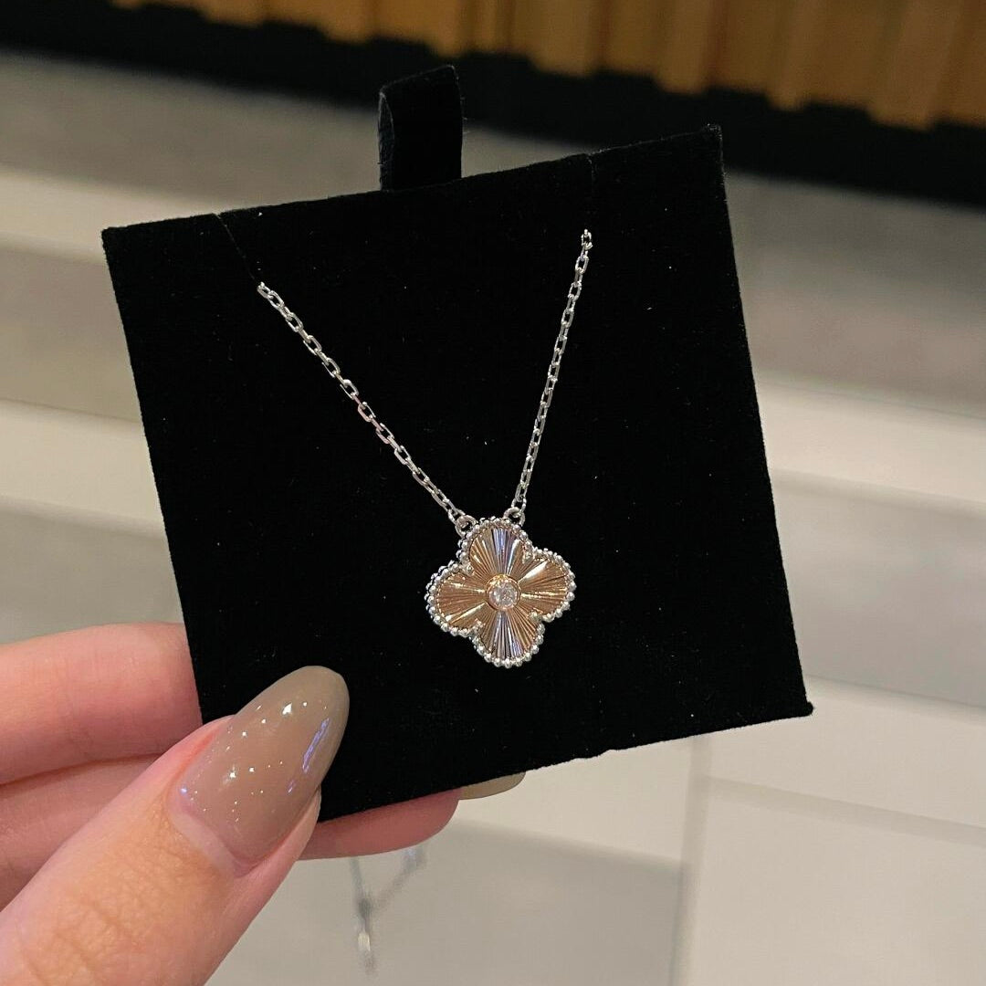 [basloveJW]CLOVER 15MM DIAMANT-LASER-HALSKETTE - WEIHNACHTEN 2024 SONDEREDITION