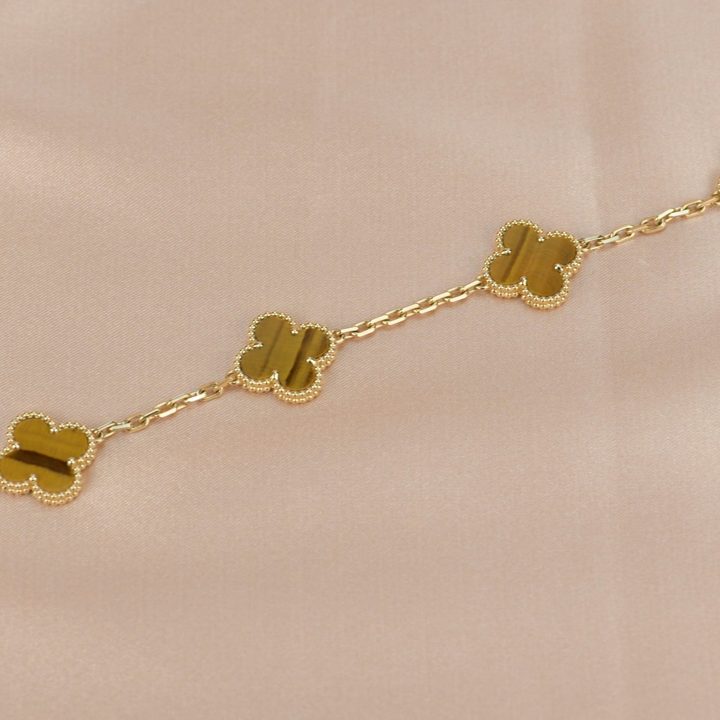 [basloveJW]CLOVER 5 MOTIVE TIGERAUGENARMBAND 