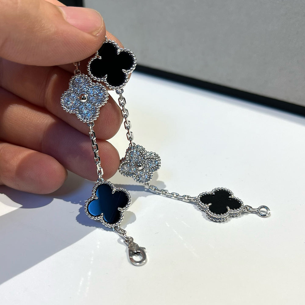 [AURORA]CLOVER 5 MOTIF ONYXS DIAMOND BRACELET SILVER