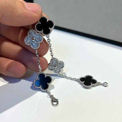 [AURORA]CLOVER 5 MOTIF ONYXS DIAMOND BRACELET SILVER