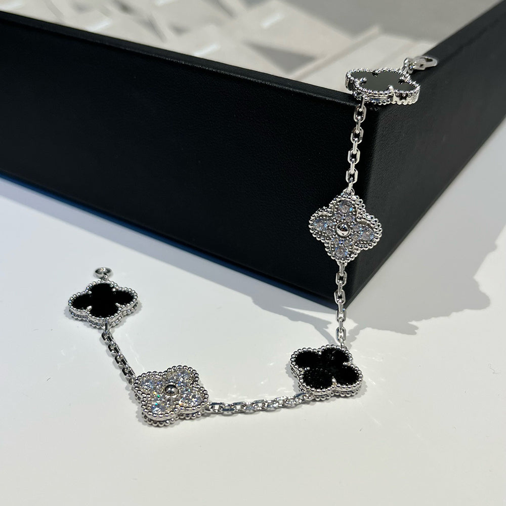 [AURORA]CLOVER 5 MOTIF ONYXS DIAMOND BRACELET SILVER