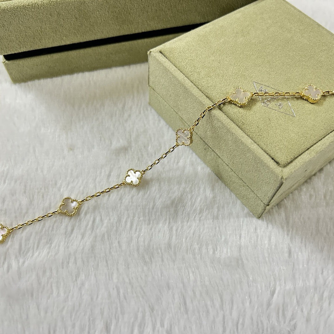 [AURORA]CLOVER 6 MOTIF WHITE MOP BRACELET