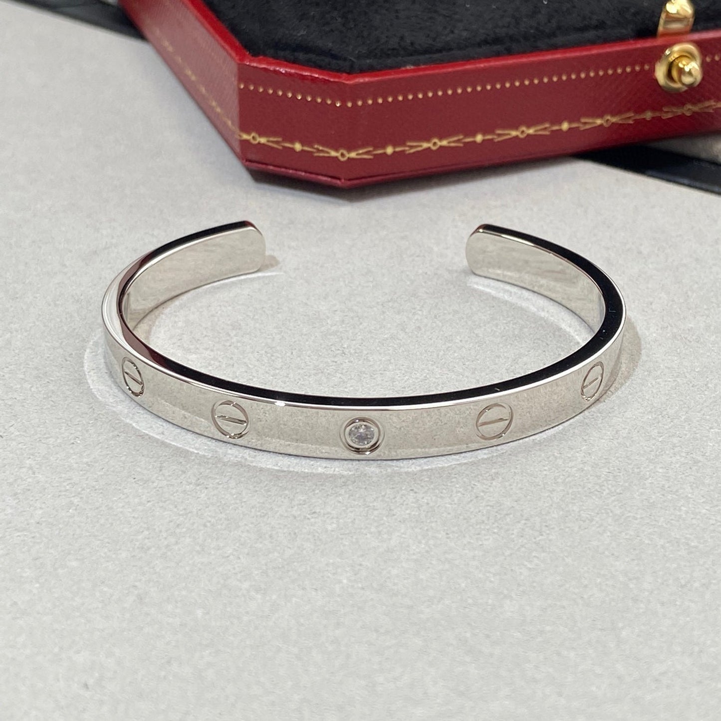 [AURORA] LIEBESARMBAND 6,1 MM 1 DIAMANT OFFENE MANSCHETTE 