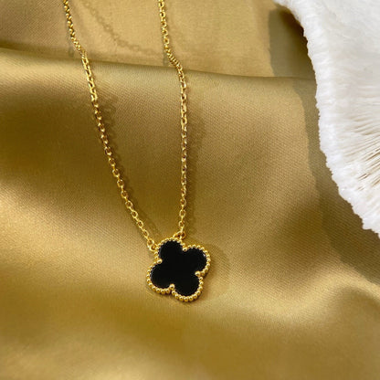 [AURORA]CLOVER 15MM BLACK ONYX SINGLE FLOWER NECKLACE