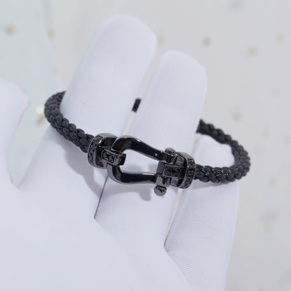 [AURORA]FORCE LARGE SERIES HORSESHOE BLACK SAMURAI BRACELET