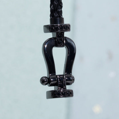 [AURORA]FORCE LARGE SERIES HORSESHOE BLACK SAMURAI BRACELET