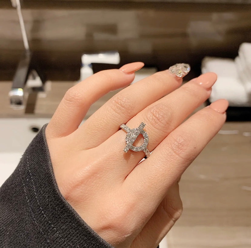 [AURORA]ECHAPPEE RING SILBER DIAMANT