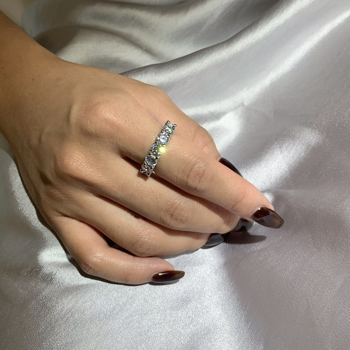 [AURORA]Gorgeous Round Cut Tennis Ring