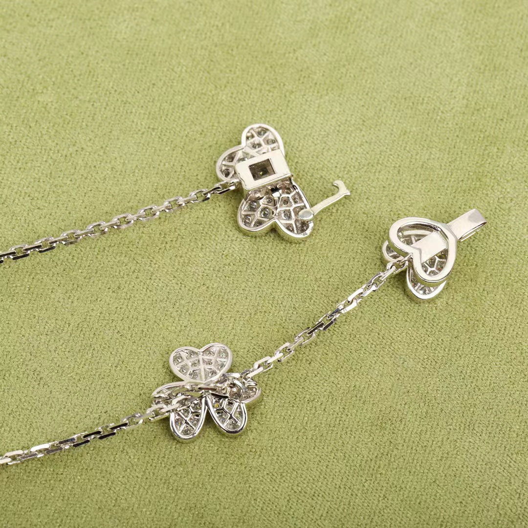[AURORA]FRIVOLE SILVER 9 FLOWERS NECKLACE