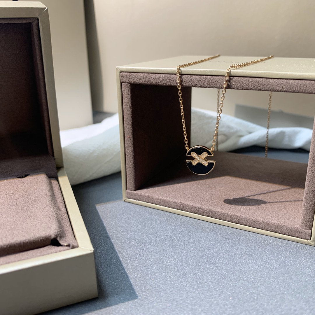 [AURORA]JEUX DE PINK GOLD DIAMOND NECKLACE