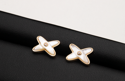 [AURORA]JEUX DE WHITE MOP ROSE GOLD DIAMOND EARRINGS