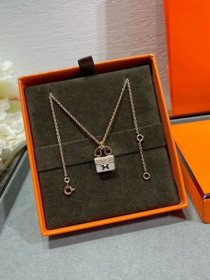 [AURORA]H CIRCE MOISSANITE ANHÄNGER HALSKETTE GOLD