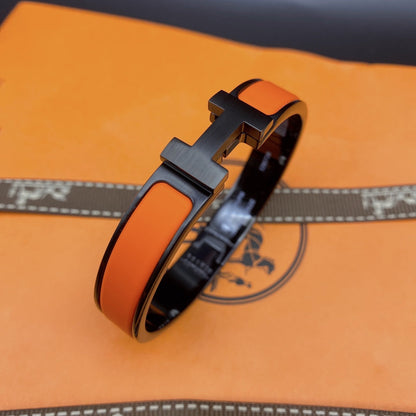 [AURORA]CLIC HM SO SCHWARZES OREGAN-ARMBAND