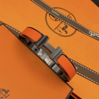 [AURORA]CLIC HM SO SCHWARZES OREGAN-ARMBAND
