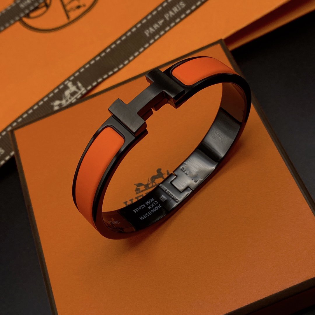 [AURORA]CLIC HM SO SCHWARZES OREGAN-ARMBAND