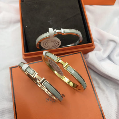 [AURORA]CLASSIC HM CLIC GRÜN 8MM EMAILLE ARMBAND