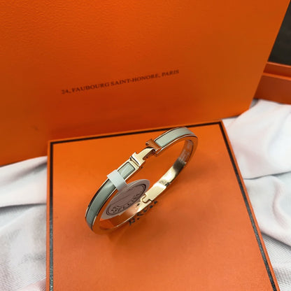 [AURORA]CLASSIC HM CLIC GRÜN 8MM EMAILLE ARMBAND