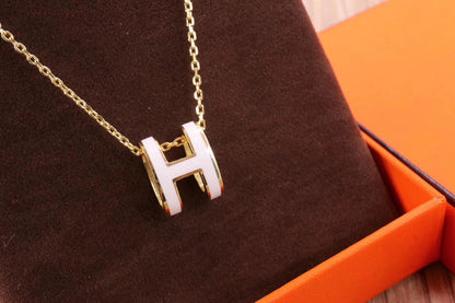 [AURORA]HM CLIC GELBE EMAILLE GOLD HALSKETTE