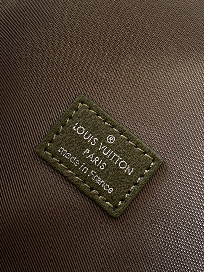 STEAMER WEARABLE WALLET 16 IN BEIGE AND KHAKI COLORWAY COATED CANVAS