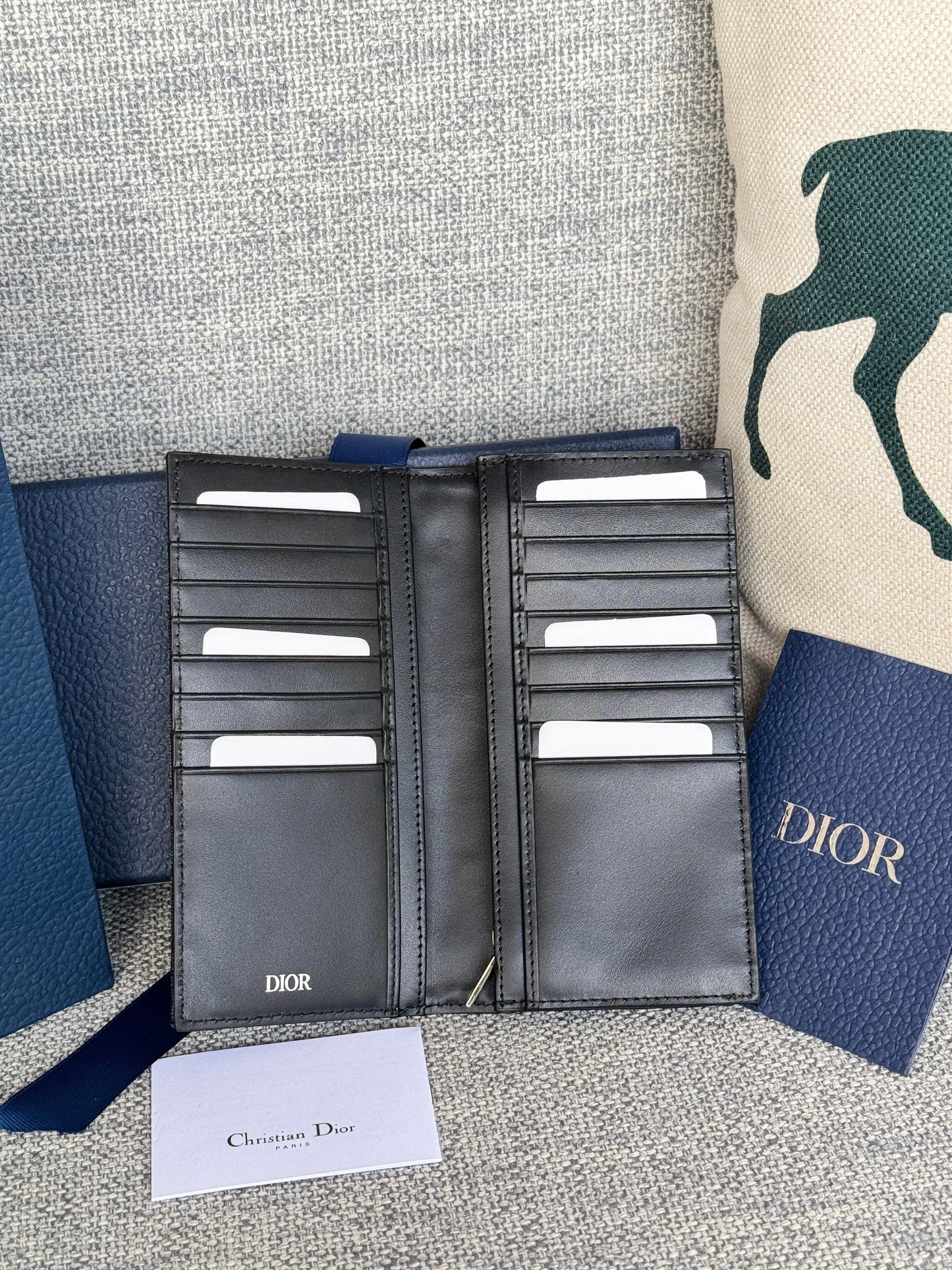 VERTICAL LONG WALLET 19 IN BLUE MONOGRAM OBLIQUE JACQUARD