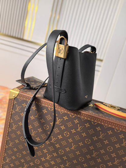 LV 25S LOW KEY ALL IN BB 18 IN BLACK CALFSKIN GOLD HARDWARE