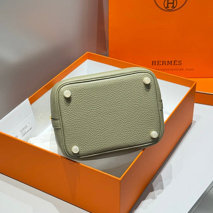 HERMES 25S PICOTIN LOCK 18 IN CROMWELL GRAY CALFSKIN GOLD HARDWARE