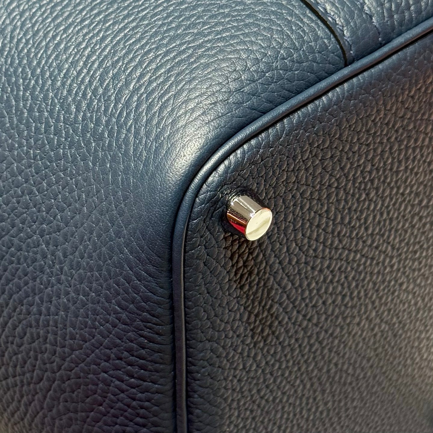 HERMES 25S PICOTIN LOCK 18 IN NAVY BLUE CALFSKIN SILVER HARDWARE