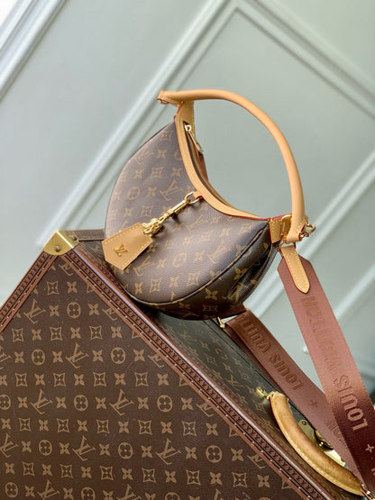 LOOPING BAG 28 IN BROWN MONOGRAM CANVAS