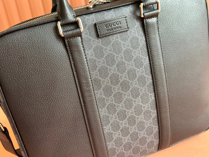 JUMBO MEDIUM BRIEFCASE 36.5 IN EXTRA DARK GREEN GG CALFSKIN