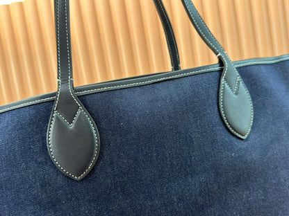 LARGE TOTISSIMA REVERSIBLE TOTE 30.5 IN DARK BLUE DENIM ONE SIDE BEIGE AND BLUE CALFSKIN ON THE OTHER
