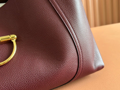 SOFTBIT MAXI SHOULDER BAG 46 IN BURGUNDY GRAINY LAMBSKIN