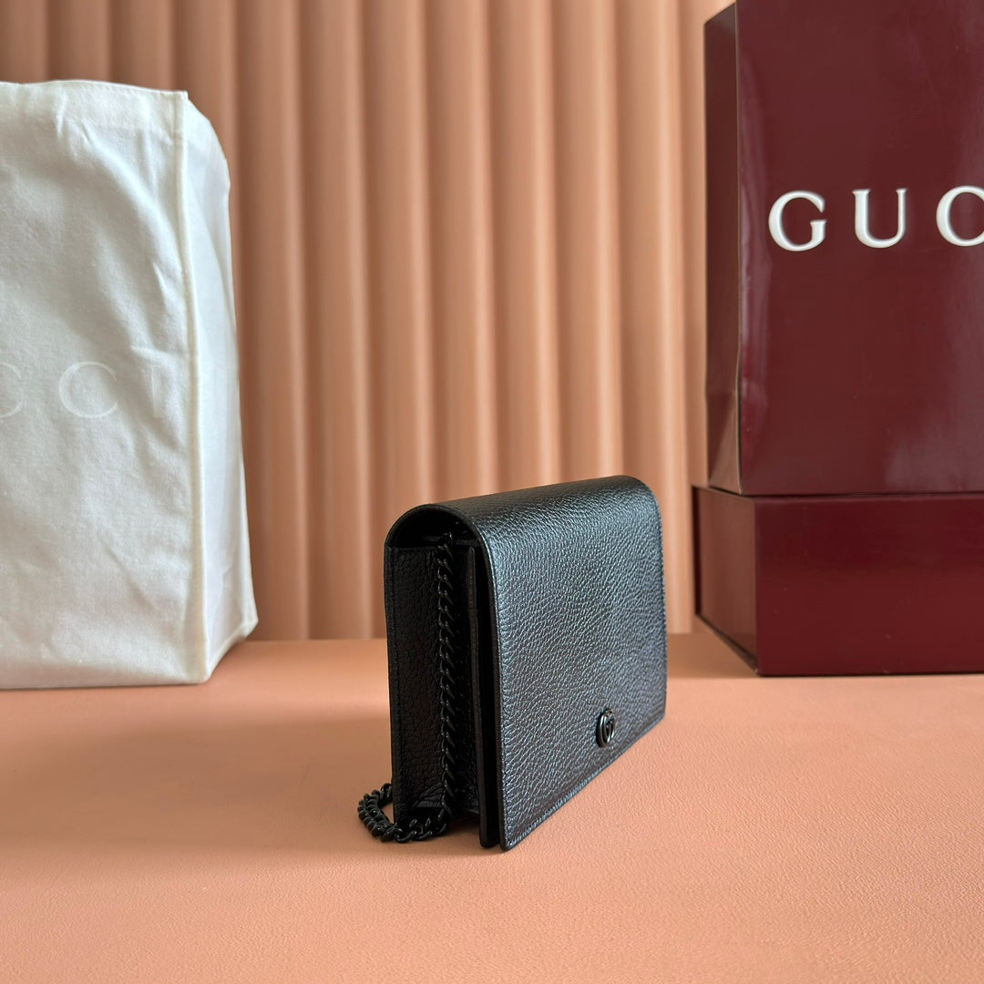 GG MARMONT 20 MINI CHAIN BAG IN BLACK CALFSKIN