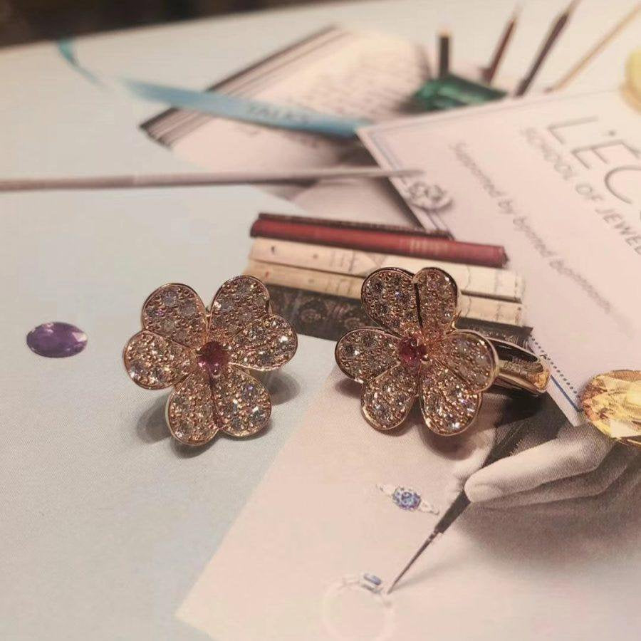 [basloveJW]FRIVOLE ROTGOLD-OHRRINGE MIT BLUMENDIAMANTEN