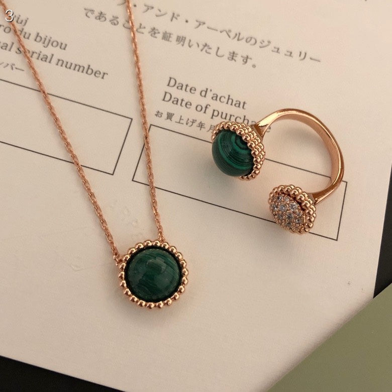 [basloveJW]PERLEE COULEURS DIAMANT ROSÉGOLD ZWISCHEN DEN FINGERN